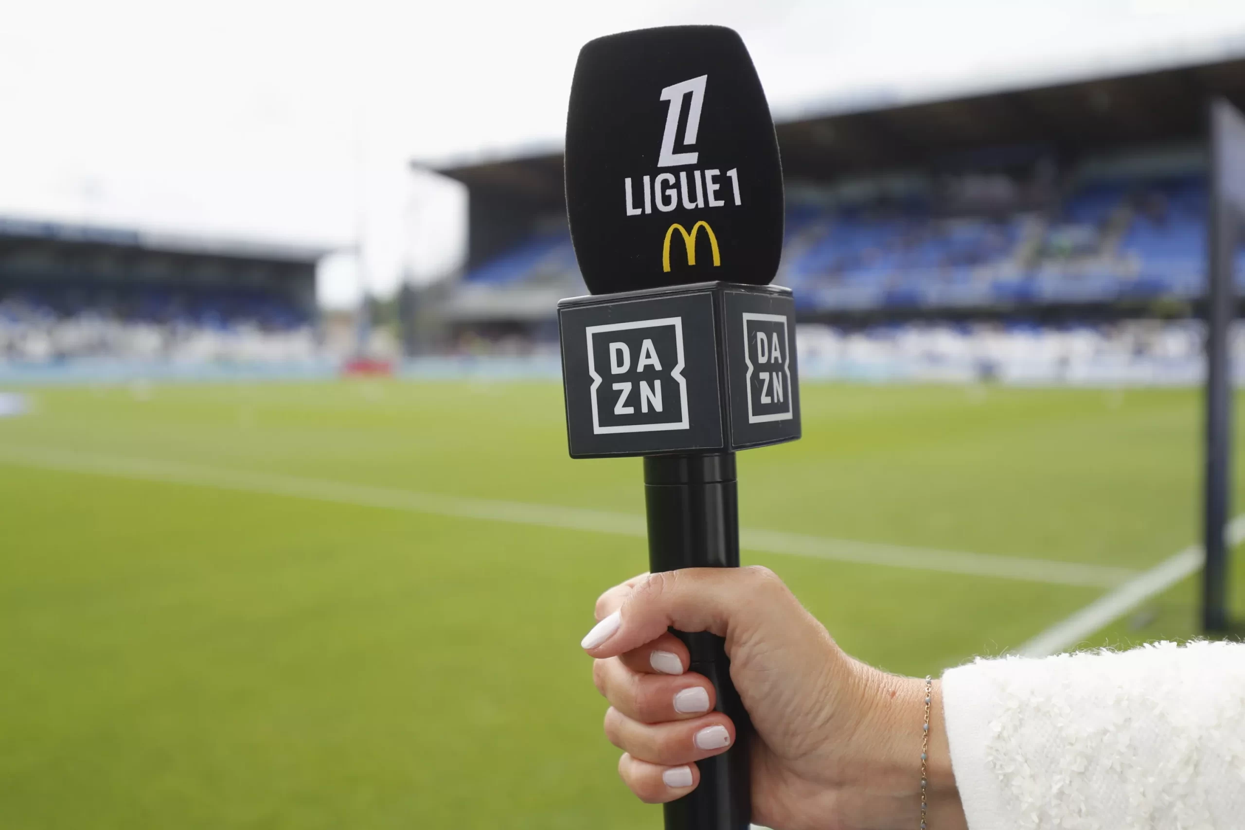 El conflicto entre DAZN y la Ligue 1 amenaza al fútbol francés.