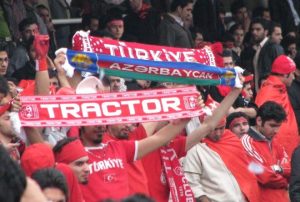 Tractor FC: el campeón de Irán que se siente extranjero en su país